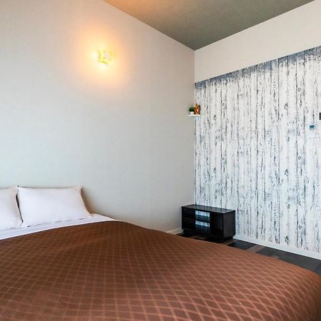 Morimori Land Aparthotel Ginowan Exteriör bild